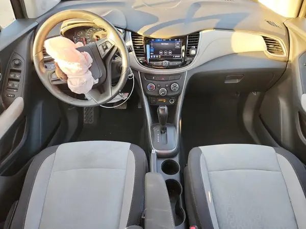 3GNCJKSB0LL174508 2020 CHEVROLET TRAX - Image 8