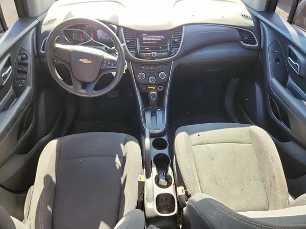 3GNCJKSB0LL192930 2020 CHEVROLET TRAX - Image 8