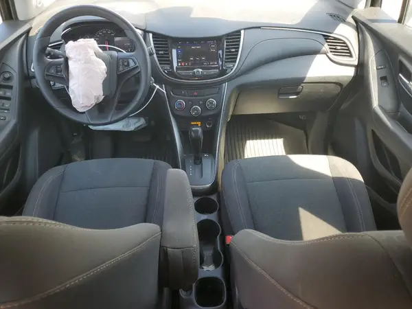 3GNCJKSB0LL194497 2020 CHEVROLET TRAX - Image 8