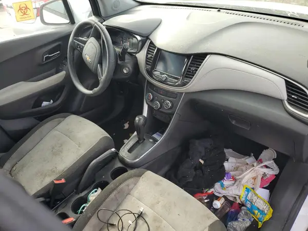 3GNCJKSB0LL214490 2020 CHEVROLET TRAX - Image 8