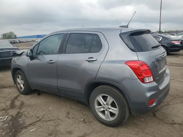 3GNCJKSB0LL220046 2020 CHEVROLET TRAX - Image 2