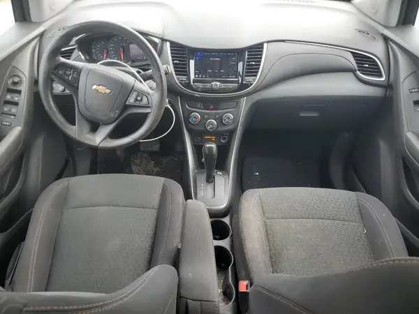 3GNCJKSB0LL243603 2020 CHEVROLET TRAX - Image 8