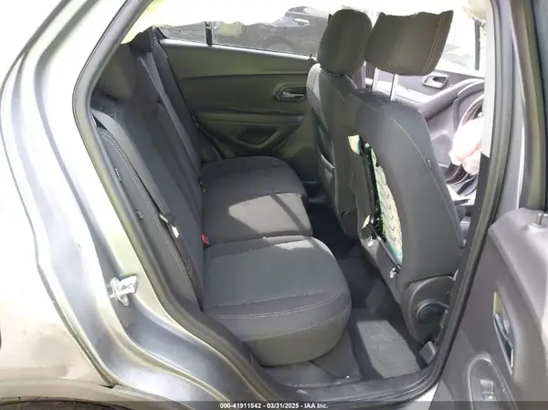 3GNCJKSB0LL272356 2020 CHEVROLET TRAX - Image 8