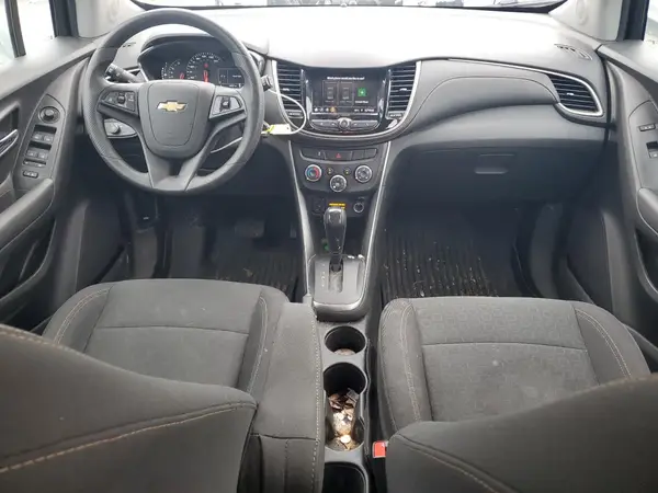 3GNCJKSB0LL301306 2020 CHEVROLET TRAX - Image 8