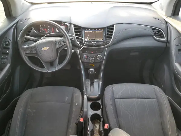 3GNCJKSB0LL304657 2020 CHEVROLET TRAX - Image 8