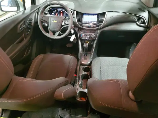 3GNCJKSB0LL333317 2020 CHEVROLET TRAX - Image 8