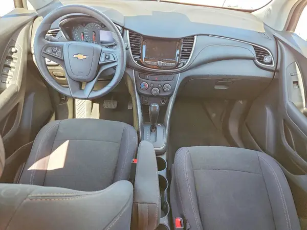 3GNCJKSB0LL333804 2020 CHEVROLET TRAX - Image 8