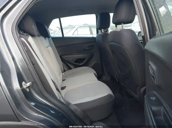 3GNCJKSB1GL119958 2016 CHEVROLET TRAX - Image 8