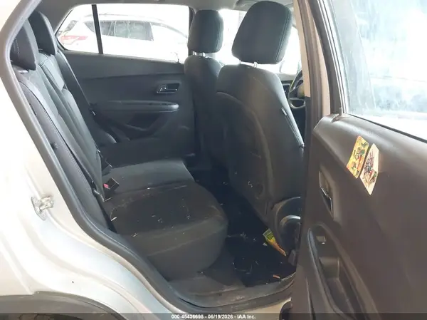 3GNCJKSB1GL260528 2016 CHEVROLET TRAX - Image 8