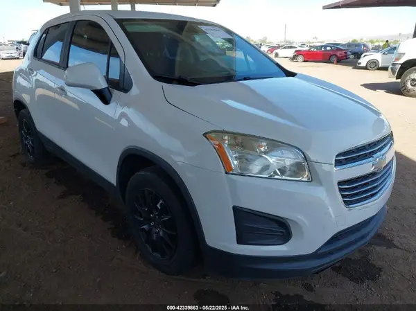 3GNCJKSB1GL265065 2016 CHEVROLET TRAX - Image 1