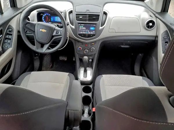 3GNCJKSB1GL265082 2016 CHEVROLET TRAX - Image 8