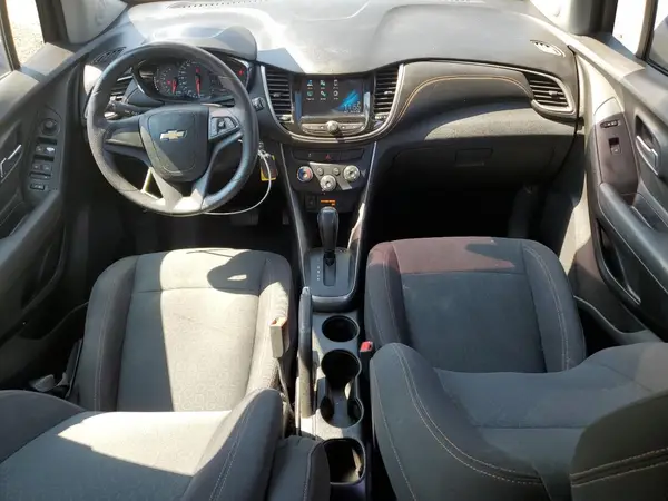 3GNCJKSB1HL184598 2017 CHEVROLET TRAX - Image 8