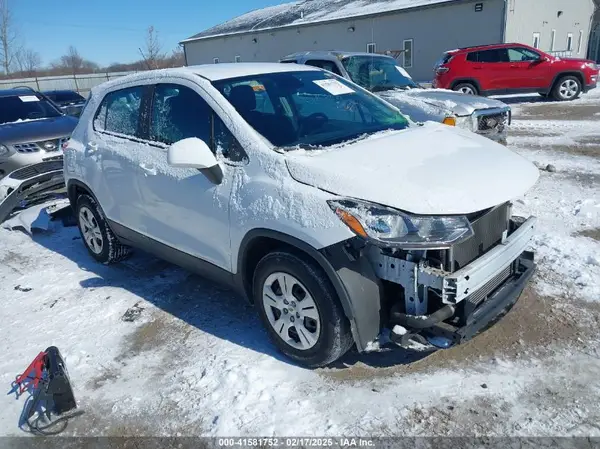3GNCJKSB1HL187095 2017 CHEVROLET TRAX - Image 1