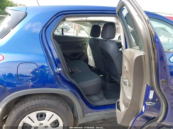 3GNCJKSB1HL198825 2017 CHEVROLET TRAX - Image 8