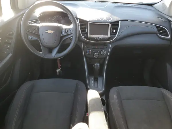 3GNCJKSB1HL219804 2017 CHEVROLET TRAX - Image 8