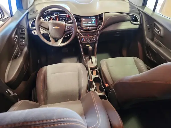 3GNCJKSB1HL222895 2017 CHEVROLET TRAX - Image 8