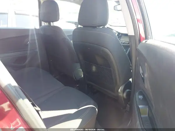 3GNCJKSB1HL275158 2017 CHEVROLET TRAX - Image 8