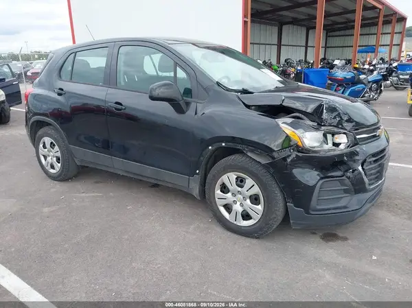 3GNCJKSB1HL281607 2017 CHEVROLET TRAX - Image 1