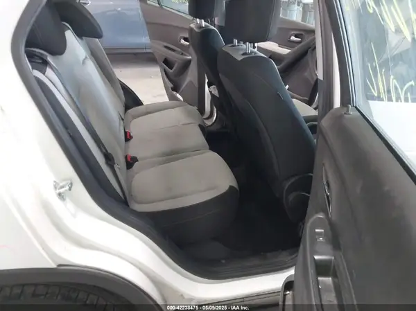 3GNCJKSB1HL285110 2017 CHEVROLET TRAX - Image 8
