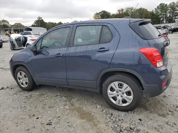 3GNCJKSB1JL164535 2018 CHEVROLET TRAX - Image 2
