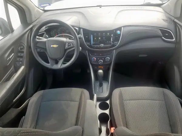3GNCJKSB1JL188723 2018 CHEVROLET TRAX - Image 8