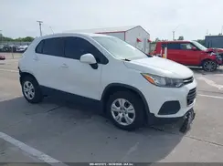 3GNCJKSB1JL195588 2018 CHEVROLET TRAX