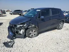 3GNCJKSB1JL250119 2018 CHEVROLET TRAX