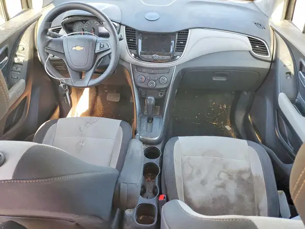 3GNCJKSB1JL286005 2018 CHEVROLET TRAX - Image 8