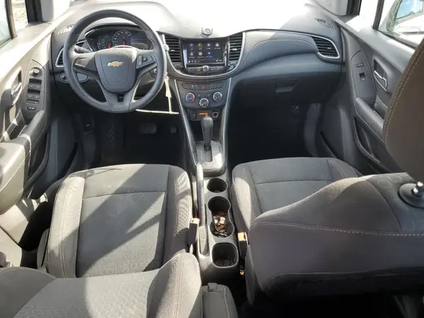 3GNCJKSB1JL333016 2018 CHEVROLET TRAX - Image 8