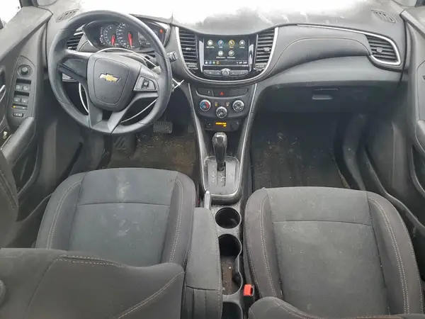 3GNCJKSB1JL375315 2018 CHEVROLET TRAX - Image 8