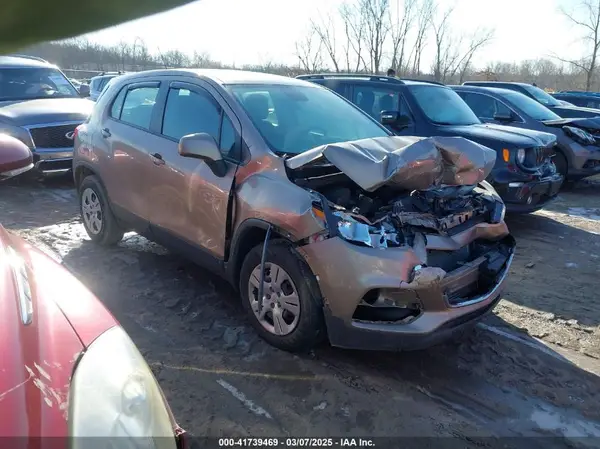 3GNCJKSB1JL408720 2018 CHEVROLET TRAX - Image 1