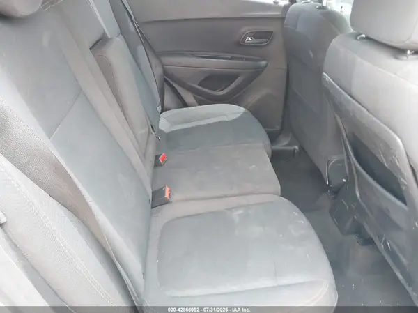 3GNCJKSB1JL418454 2018 CHEVROLET TRAX - Image 8