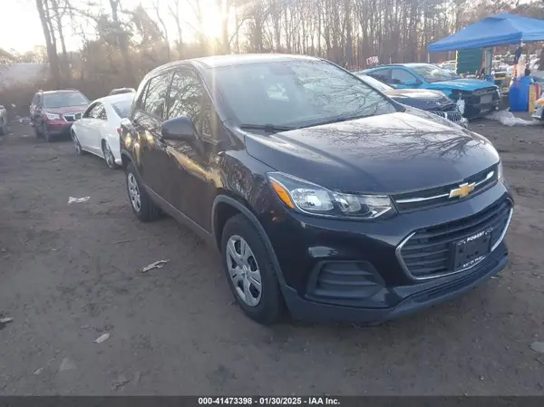 3GNCJKSB1KL132511 2019 CHEVROLET TRAX - Image 1