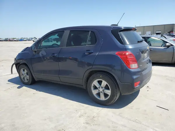 3GNCJKSB1KL203724 2019 CHEVROLET TRAX - Image 2