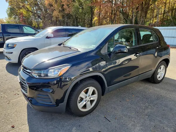 3GNCJKSB1KL238067 2019 CHEVROLET TRAX - Image 1