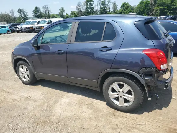 3GNCJKSB1KL239638 2019 CHEVROLET TRAX - Image 2