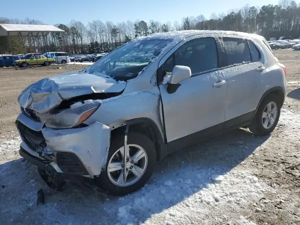 3GNCJKSB1KL252308 2019 CHEVROLET TRAX - Image 1
