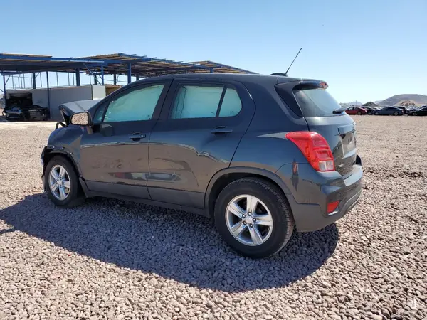 3GNCJKSB1KL252552 2019 CHEVROLET TRAX - Image 2