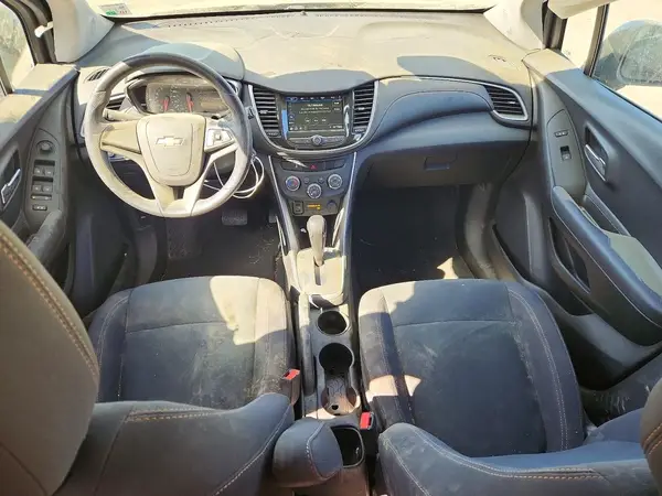 3GNCJKSB1KL276611 2019 CHEVROLET TRAX - Image 8