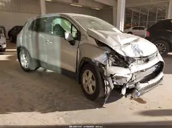 3GNCJKSB1KL336953 2019 CHEVROLET TRAX