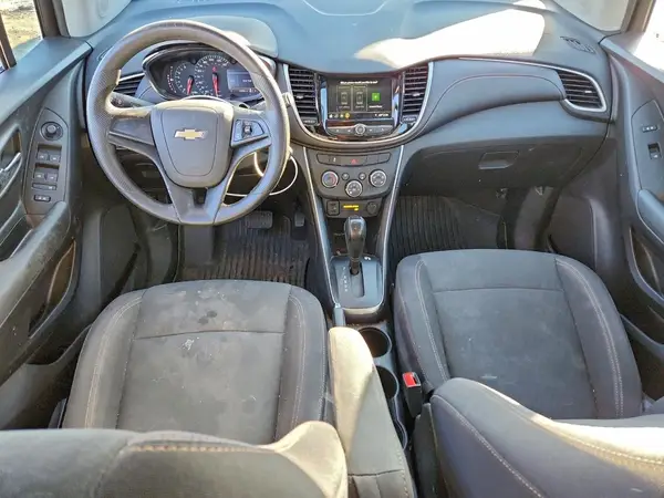 3GNCJKSB1KL343529 2019 CHEVROLET TRAX - Image 8