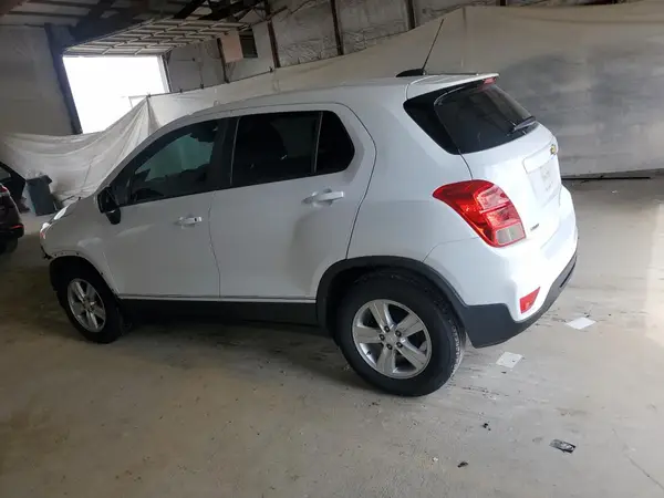 3GNCJKSB1KL366003 2019 CHEVROLET TRAX - Image 2