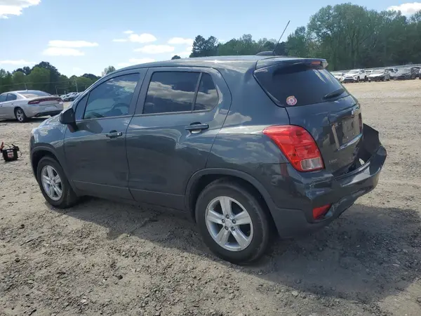 3GNCJKSB1KL372903 2019 CHEVROLET TRAX - Image 2