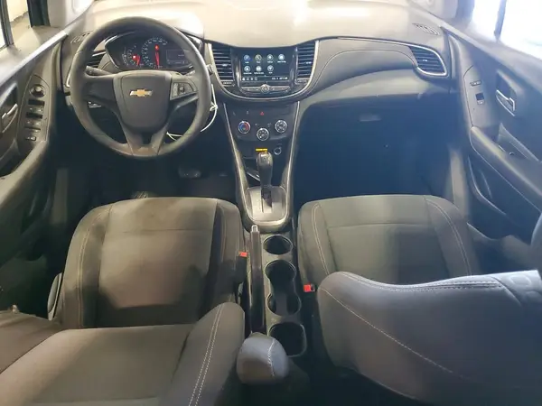 3GNCJKSB1KL380807 2019 CHEVROLET TRAX - Image 8