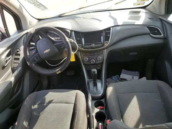 3GNCJKSB1KL382539 2019 CHEVROLET TRAX - Image 8