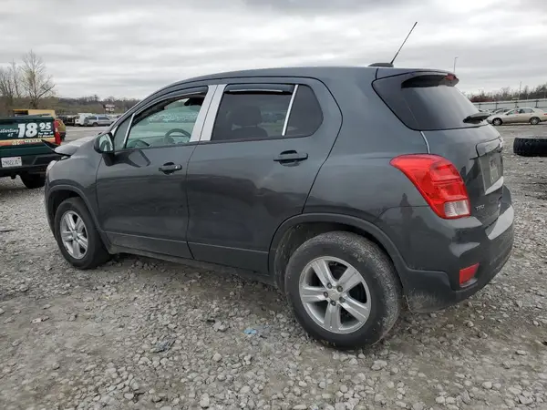 3GNCJKSB1LL110171 2020 CHEVROLET TRAX - Image 2