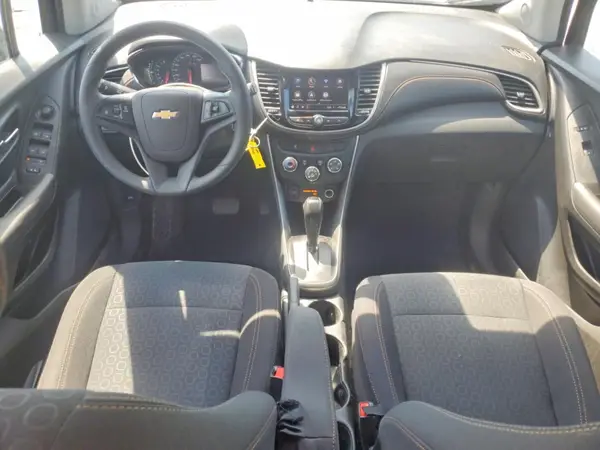 3GNCJKSB1LL113846 2020 CHEVROLET TRAX - Image 8