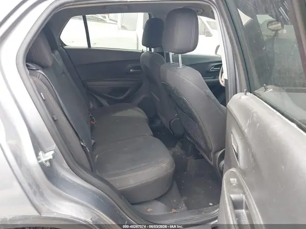3GNCJKSB1LL161945 2020 CHEVROLET TRAX - Image 8