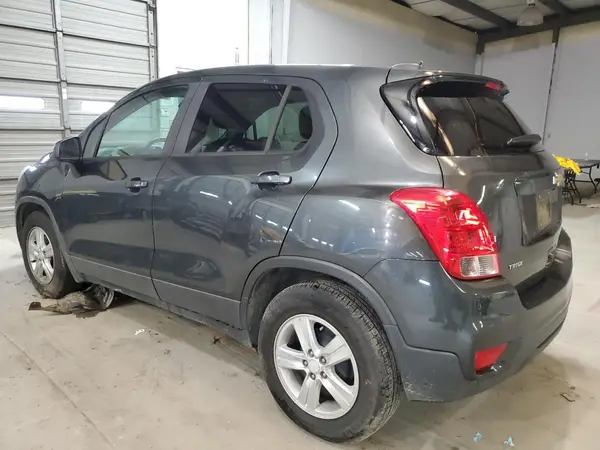3GNCJKSB1LL167793 2020 CHEVROLET TRAX - Image 2