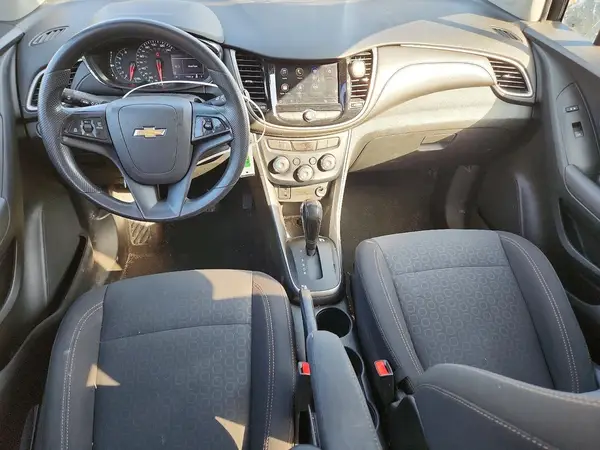 3GNCJKSB1LL178647 2020 CHEVROLET TRAX - Image 8